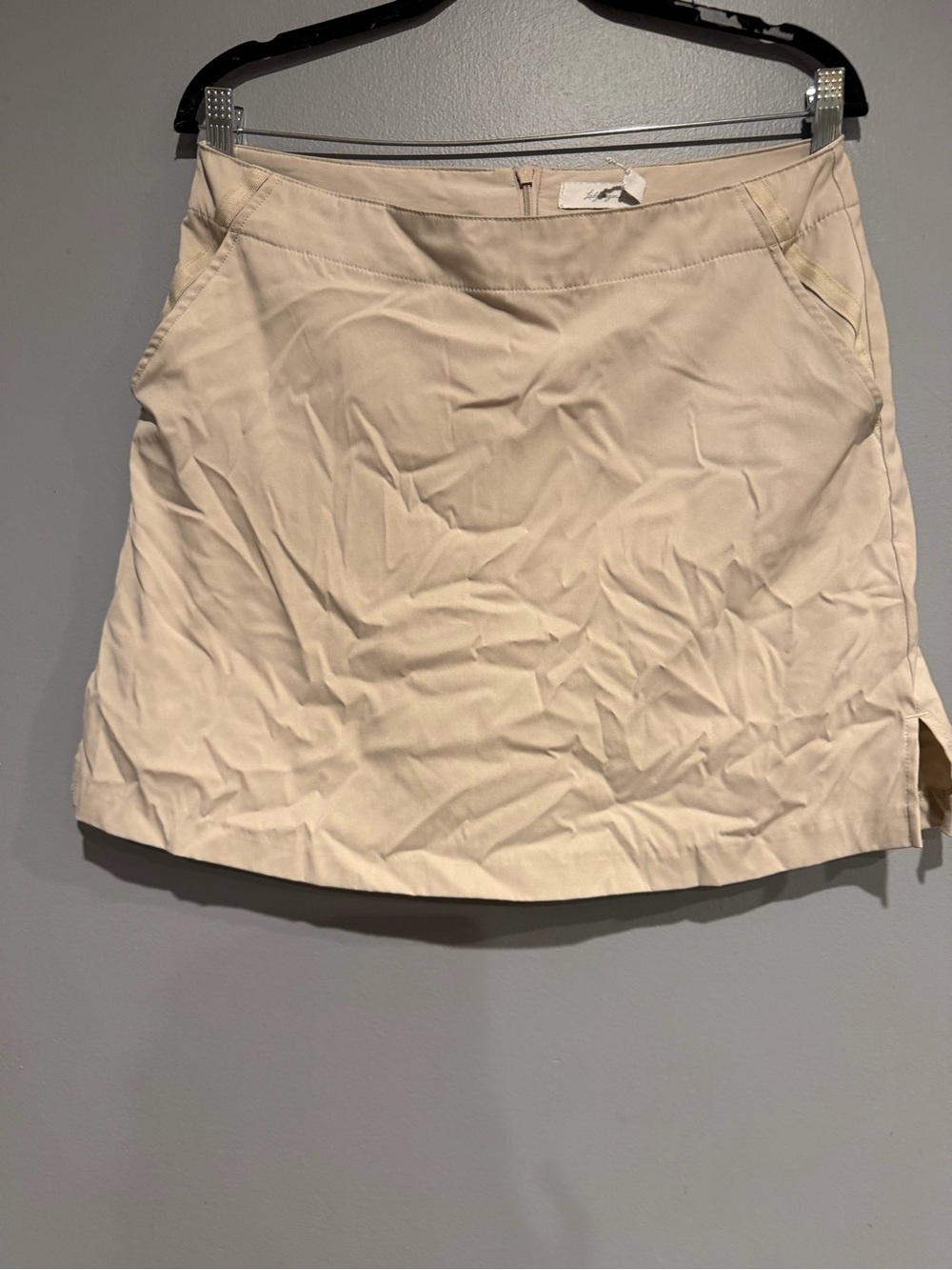 Skort with pockets